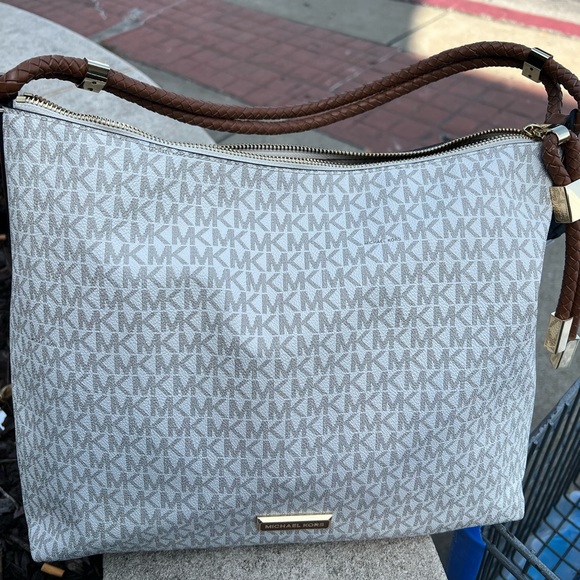 Michael Kors Satchel bag - Picture 6 of 6